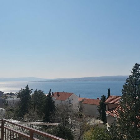 Apartments Olgi - Free Parking Crikvenica Buitenkant foto